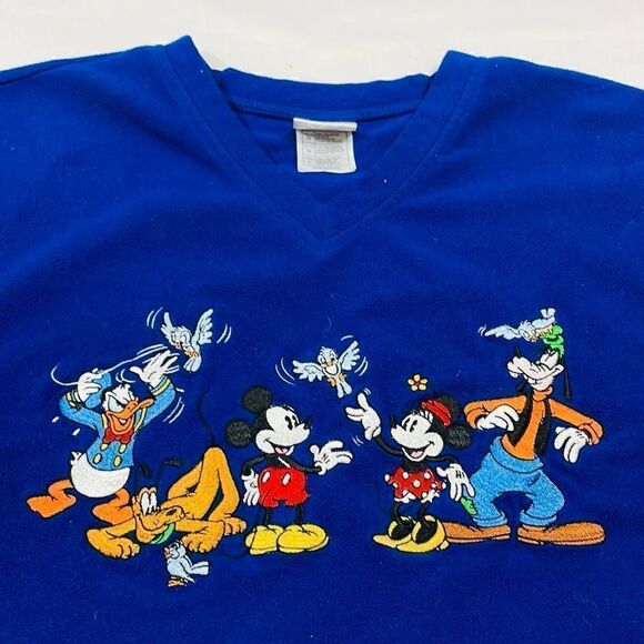 Vintage Disney Embroidered Fleece Mickey Mouse & Friends Sweater - Picture 4 of 7
